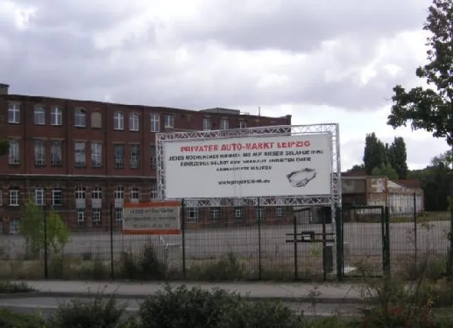Bild: NEUERÖFFNUNG PRIVATER AUTOMARKT LEIPZIG