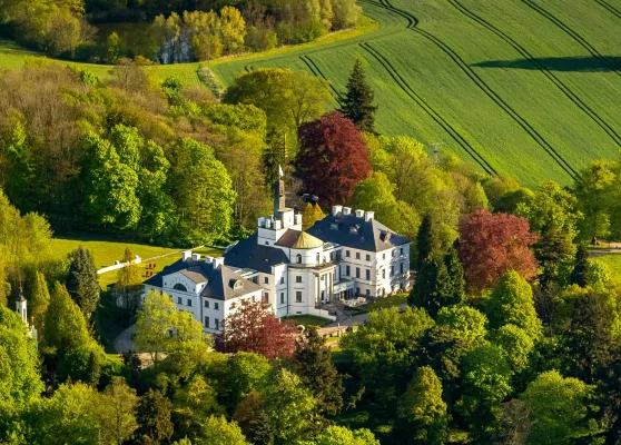Bild: Schlosshotel Burg Schlitz veröffentlicht vermutlich Deutschlands erstes Hotel-Musikvideo