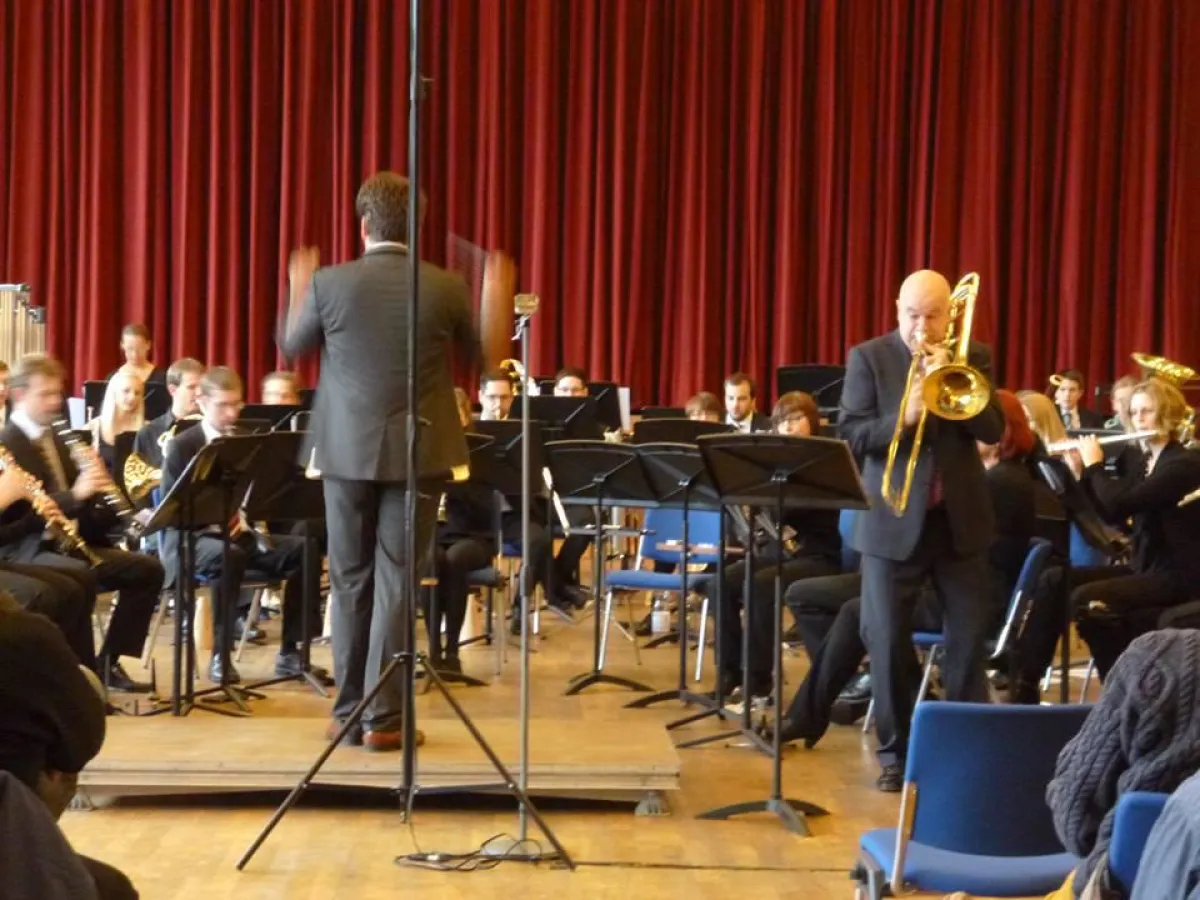 Westfalen Winds - Tobias Schütte (Dirigent), Armin Bachann (Posaune)