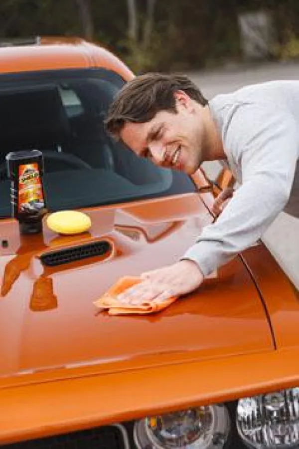 Armor All Shield Lackversiegelung in der Anwendung