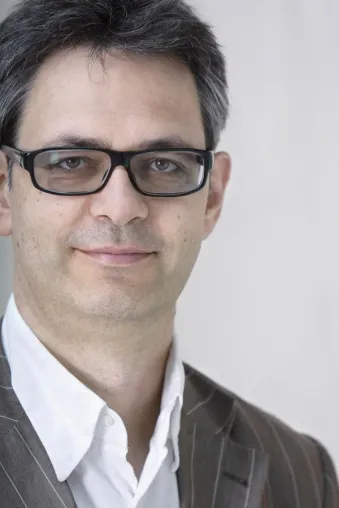 Bild: Das Mahler Chamber Orchestra verlängert Vertrag mit Intendant Andreas Richter bis 2013