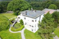 Bild: Unternehmer Gert Kraft denkt ans Aufhören - Gestüt St. Ludwig: Ein Leben für den Pferdesport