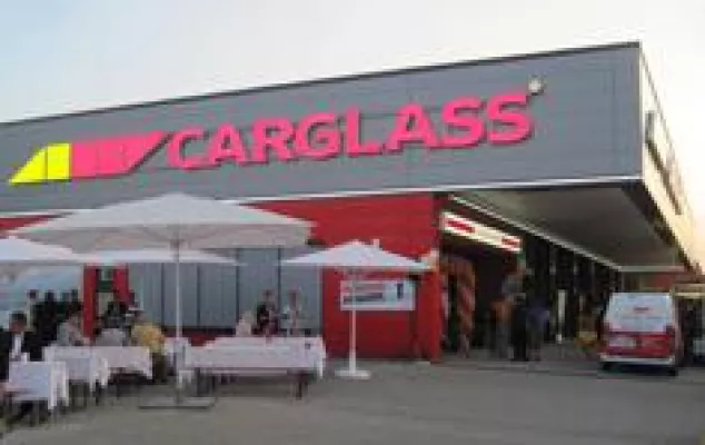 Bild: AENGEVELT vermittelt Carglass-Flagshipstore an von Pamera Real Estate Partners betreutes Family Office