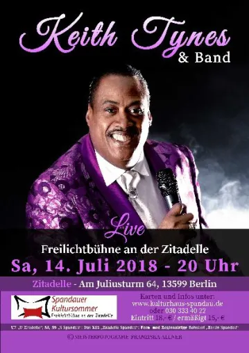 Bild: Keith Tynes und Band live auf der Freilichtbühne an der Zitadelle Spandau