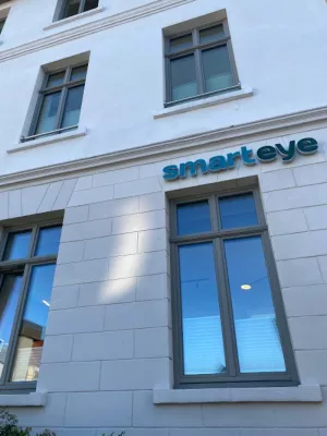 Bild: Erstes Augenlaserzentrum in Verden eröffnet