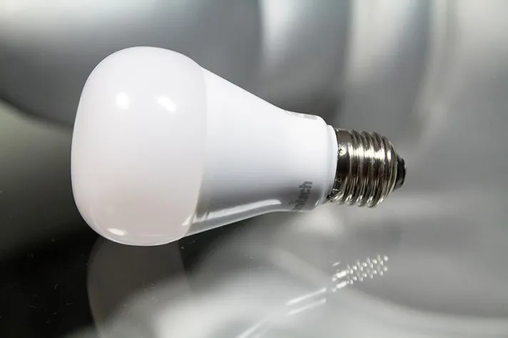 Erfolgreiche Z-Wave Leuchte ZBulb kommt nach Europa Bild: Erfolgreiche Z-Wave Leuchte ZBulb kommt nach Europa
