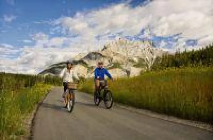 Der Weg ist das Ziel: Kanada eröffnet den längsten Trail der Welt Bild: Der Weg ist das Ziel: Kanada eröffnet den längsten Trail der Welt