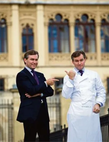 Bild: "Gekrönte Häupter" im Hotel Maximilian