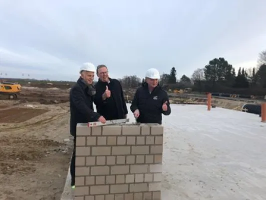 Bild: Bremen: Grundsteinlegung in der "Gartenstadt Werdersee" erfolgt