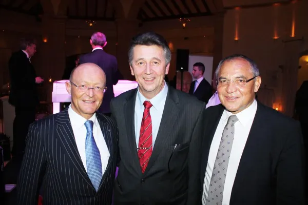 Bild: Kunstverein caratart e.V. unterstützt die Phytokids Stiftung