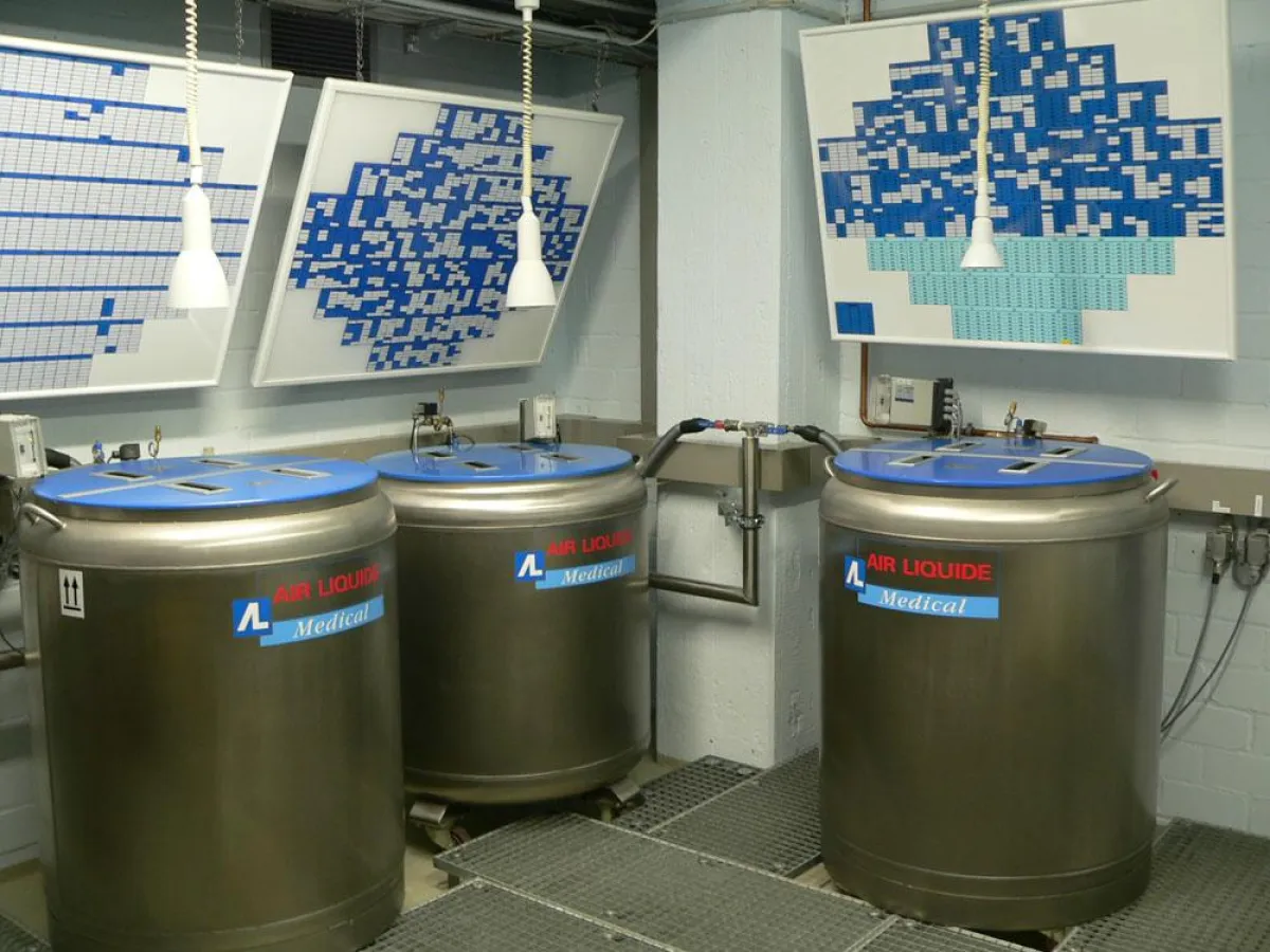 Hochsicherheitstrakt für biologische Proben - die Cryo-Bank in Krefeld