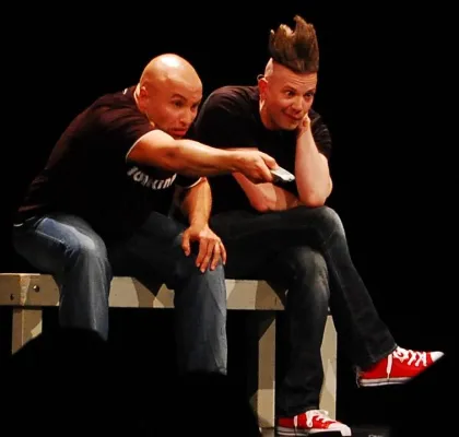 Bild: Musikalisch verrückt und herzerfrischend komisch