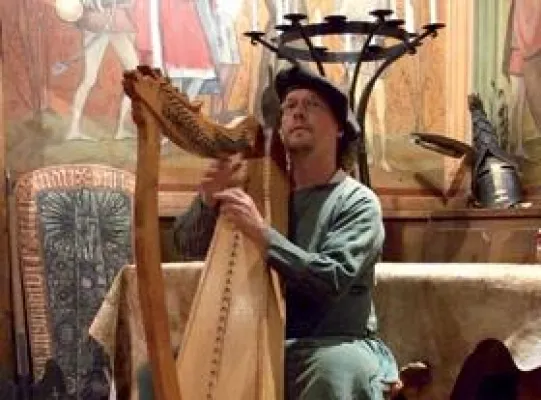 Bild: Harfenkonzert mit Jonny Robels auf der Ehrenburg