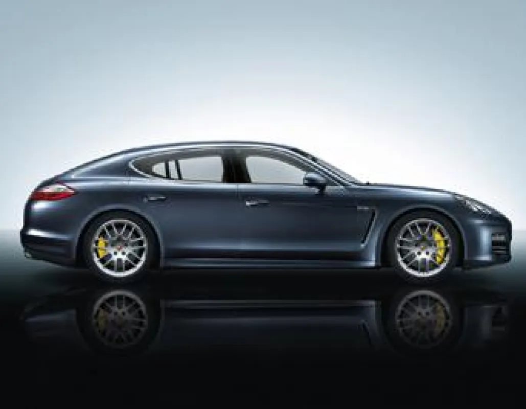 Porsche Panamera mit MOST inside