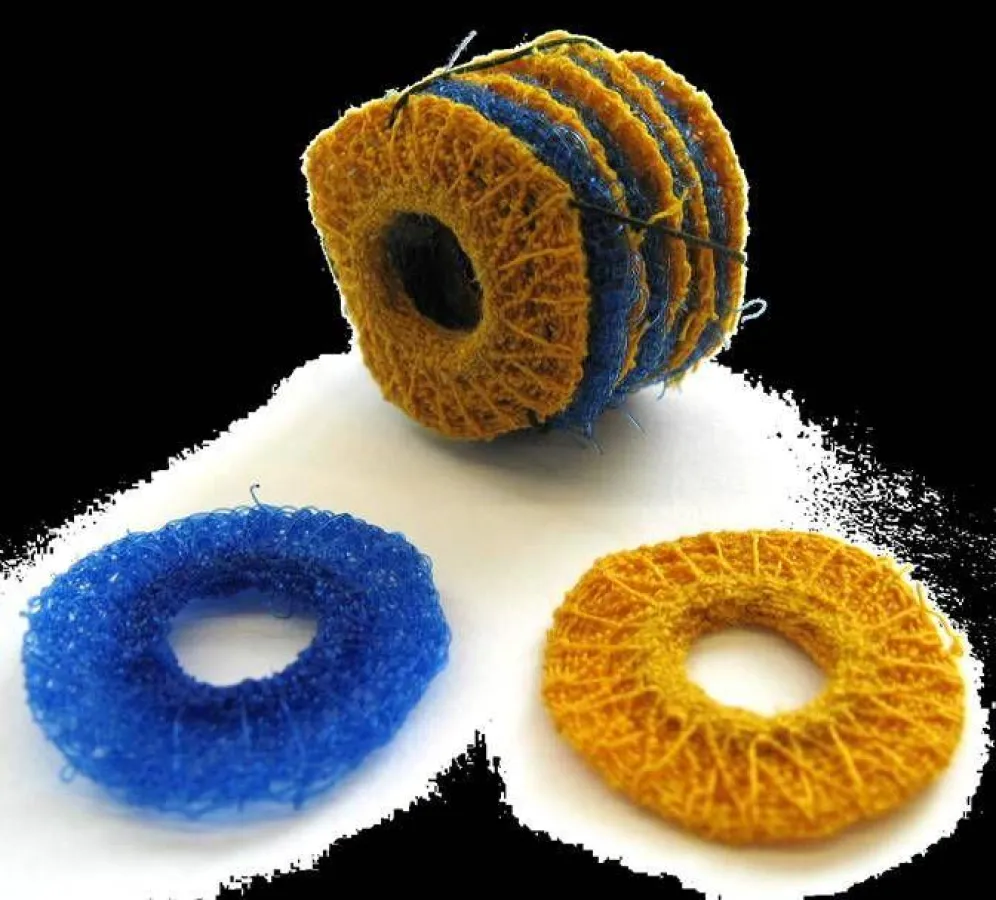 Scaffolds bieten Basis für Knochenersatz, dafür wird das Gewebe mit körpereigenen Zellen besiedelt. So kann ein Knochenersatz gezüchtet werden.