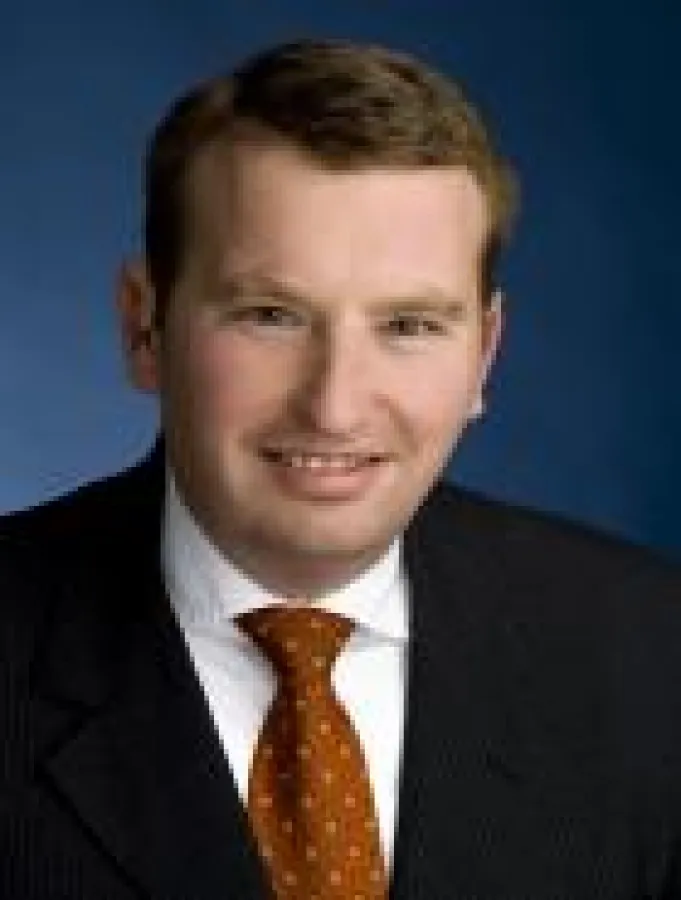 Guido Bach, Director und Analyst im Bereich International Public Finance bei Fitch Ratings in Frankfurt am Main.