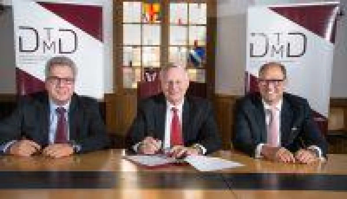 Dr. Stefan Jung (DGOI), Prof. Dr. André Reuter, (DTMD University) und Prof. Dr. Daniel Grubeanu (DGOI)