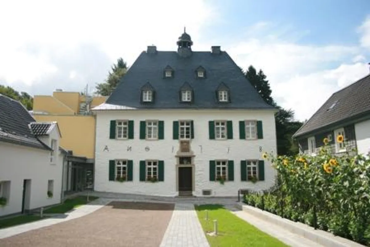 Das historische Gemäuer erstrahlt in neuem Glanz.