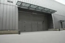 Bild: Schallschutz in neuen Dimensionen – Schallschutzgroßtore in der Stadthalle Bielefeld