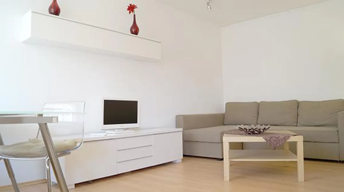 Modern Wohnen in Berlin: Berlin City Studios in Schmargendorf / Home Estate 360