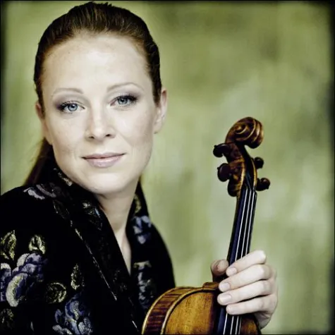 Bild: Carolin Widmann erhält Schneider-Schott-Musikpreis Mainz 2014