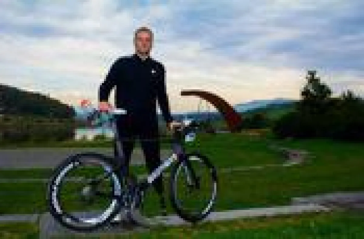 Erzählt auf der Infoplattform, wie er sein Leben nach der Amputation meistert: Chris Kolbeck