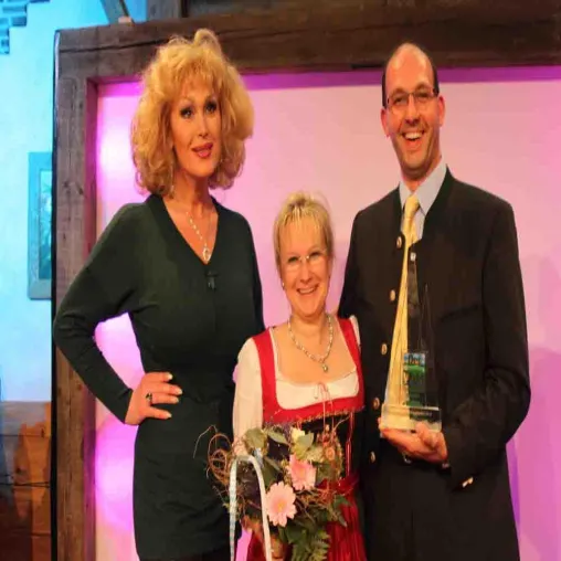 Bild: Tourismus Award für Gut Schmelmerhof