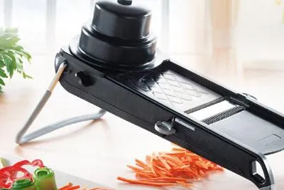 Bild: Der neue Gemüseschneider LA MANDOLINE SWING