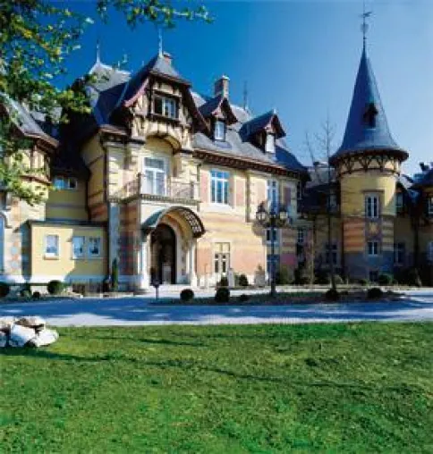 Der Varta-Führer: HOTEL DER WOCHE Bild: Der Varta-Führer: HOTEL DER WOCHE
