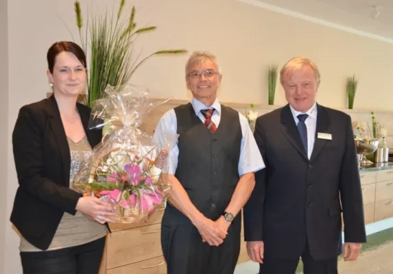 Nach 34 Jahren im Rhön Park Hotel in Ruhestand verabschiedet Bild: Nach 34 Jahren im Rhön Park Hotel in Ruhestand verabschiedet