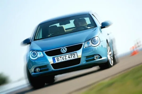 Bild: Sicher fahren, direkt nach dem Autokauf