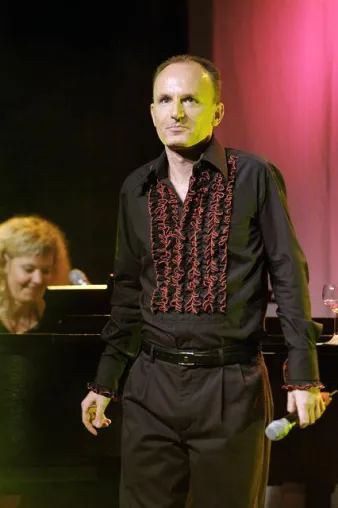 Marius Ebert - Konzert am 20.05.2009 im Kursaal in Bad Honnef Bild: Marius Ebert - Konzert am 20.05.2009 im Kursaal in Bad Honnef