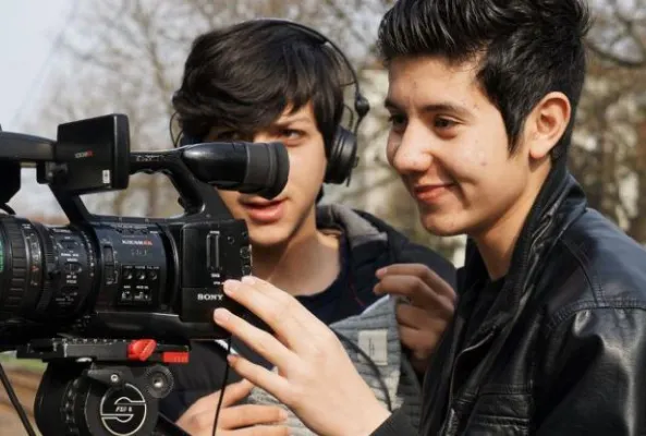 „Mix It! – Ein Film-Projekt mit einheimischen und geflüchteten Jugendlichen“ geht ab dem 27. März weiter! Bild: „Mix It! – Ein Film-Projekt mit einheimischen und geflüchteten Jugendlichen“ geht ab dem 27. März weiter!