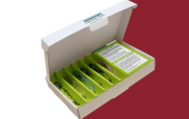 Die Brillenbox – 5 Brillen zu Hause in Ruhe probieren Bild: Die Brillenbox – 5 Brillen zu Hause in Ruhe probieren