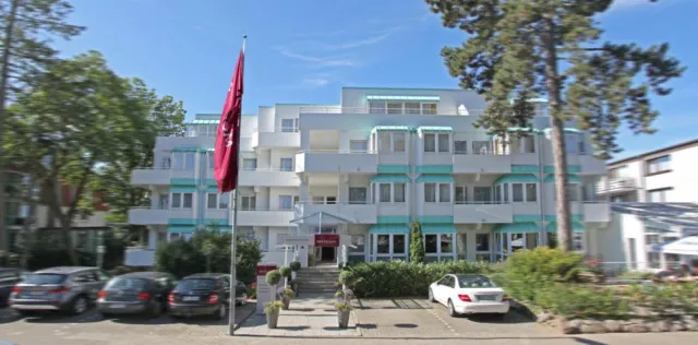 Bild: Die ersten warmen Sonnenstrahlen im Mercure Hotel Timmendorfer Strand an der Ostsee genießen