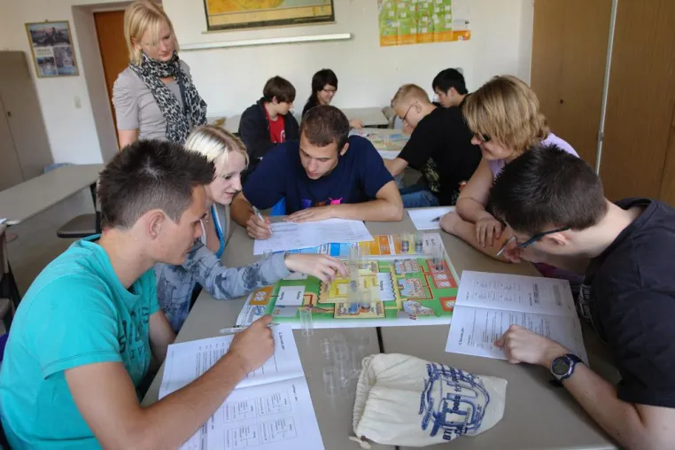 Bild: Businessplanspiel ego.- on tour für Schülerinnen und Schüler am Magdeburger Geschwister-Scholl-Gymnasium
