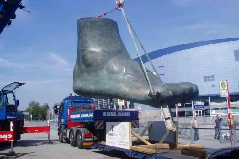 Bild: BigMove AG - 15 % Umsatzsteigerung in 2005