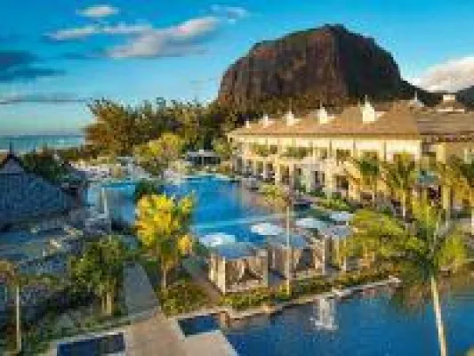 The St. Regis Mauritius Resort und The Westin Turtle Bay Resort & Spa - Osterferien auf Mauritius Bild: The St. Regis Mauritius Resort und The Westin Turtle Bay Resort & Spa - Osterferien auf Mauritius