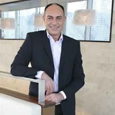 Bild: Coole Gastronomie mit Wasserblick