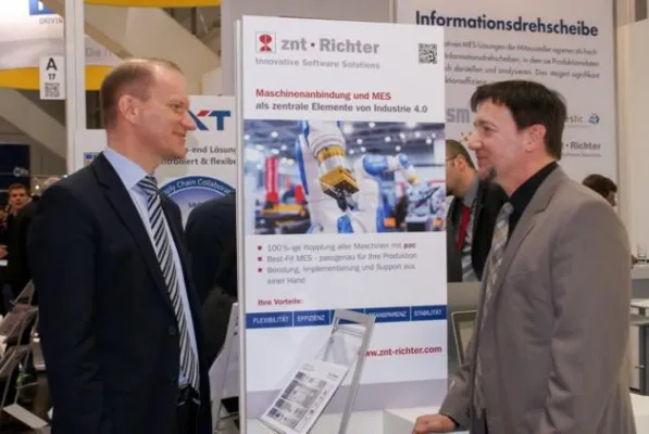Bild: Universelle Integrationsplattform PAC ein wichtiger Servicebaustein für die Umsetzung von Industrie 4.0
