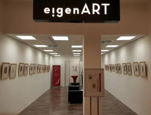 Bild: Gesamtausstellung aller 22 Trierer Kulturaktien in der Trier Galerie