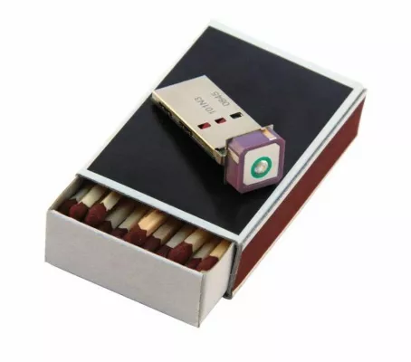 Mikro-GPS-Empfänger in Komplettbauweise Bild: Mikro-GPS-Empfänger in Komplettbauweise