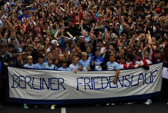 Bild: Anmeldeschluss für den Friedenslauf: 9. Mai 2014 - Mit Ausdauer zum Frieden