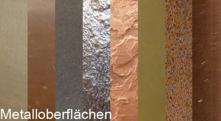 Bild: Veredelte Metalloberflächen auf Messing und Bronze verzaubern Architekten