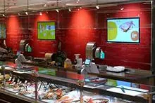 Tegut schafft neues Einkaufserlebnis mit Digital Signage von NEXGEN smart instore Bild: Tegut schafft neues Einkaufserlebnis mit Digital Signage von NEXGEN smart instore