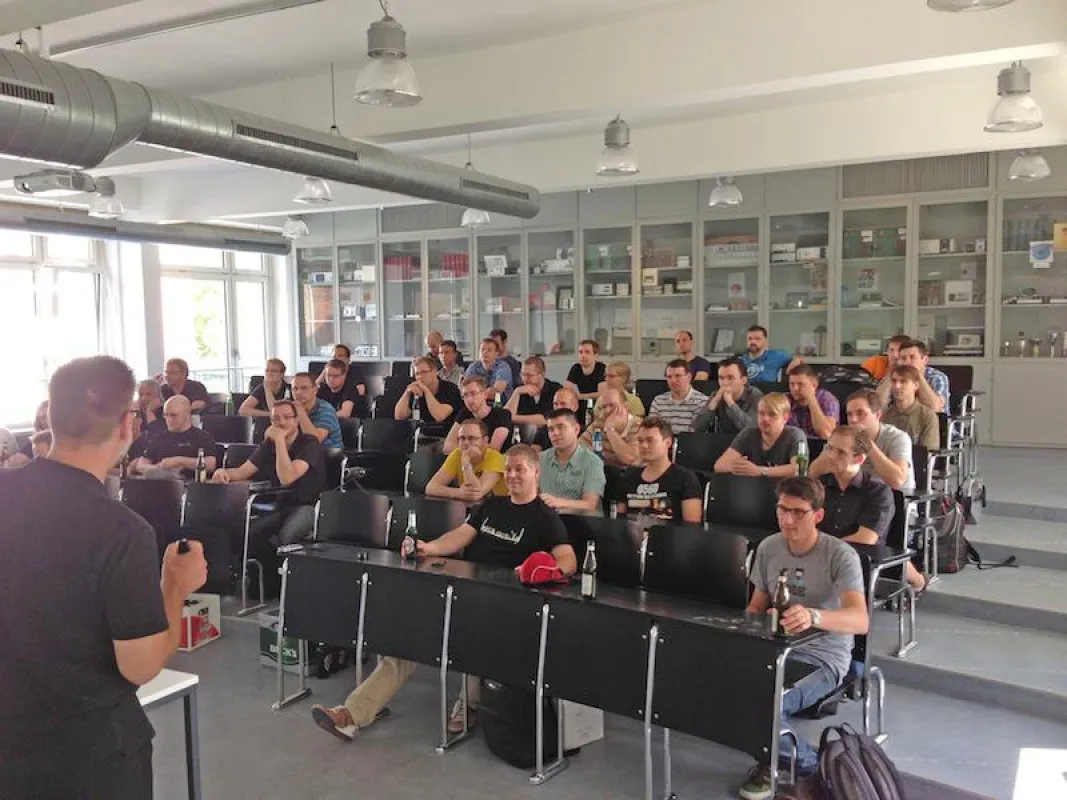 Stefan Tilkov zu Gast bei der Java User Group Hessen (JUGH)