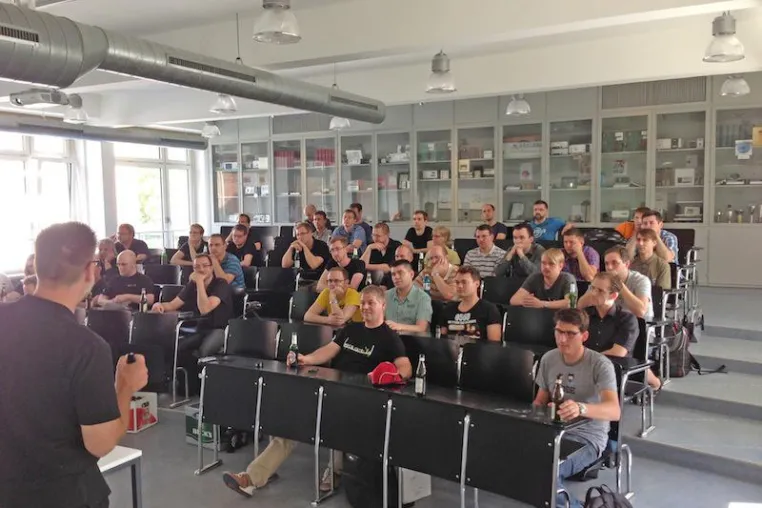 Bild: Web Development – "You're doing it wrong": Rückblick auf das JUGH-Treffen mit Stefan Tilkov im Juli 2013