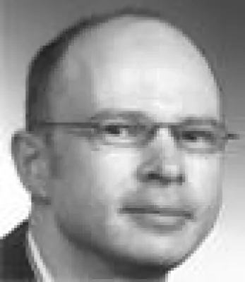 Hypnose gegen Fingernägelkauen - Hypnose Hamburg Elmar Basse Bild: Hypnose gegen Fingernägelkauen - Hypnose Hamburg Elmar Basse