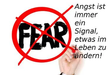 Bild: Angstberatung in Berlin-Spandau --- spezialisierter Berater führt Menschen aus dem Angstkreislauf