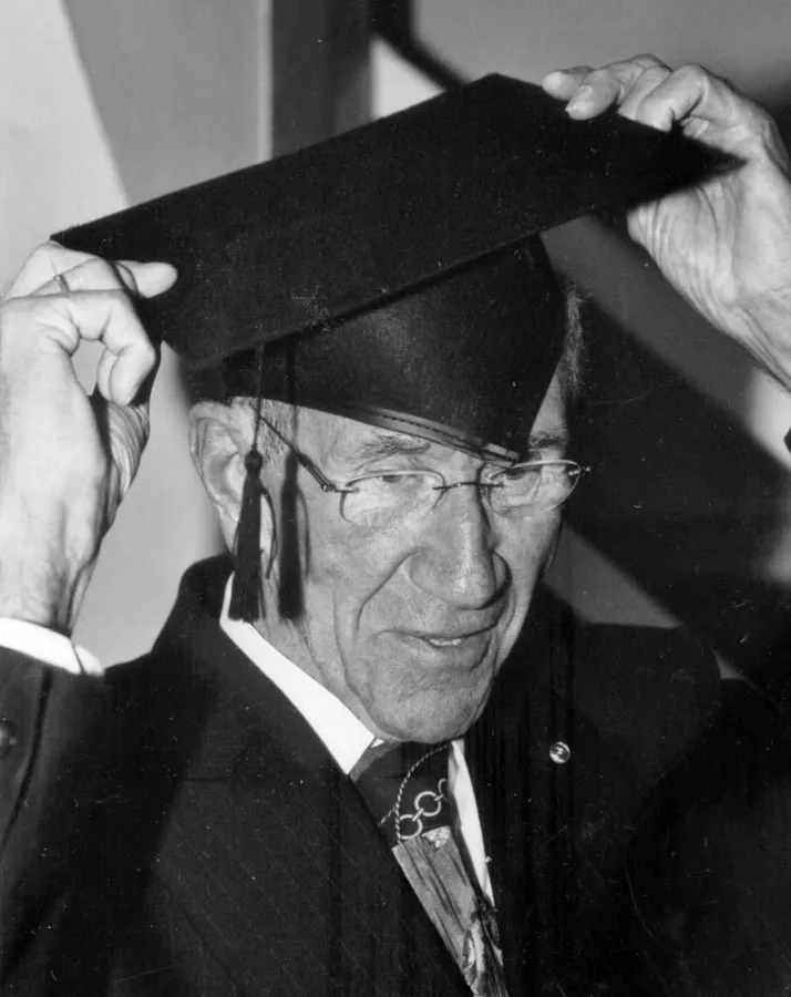 Biographien schreiben lassen und auf diese Weise das Leben zum zweiten Mal kosten